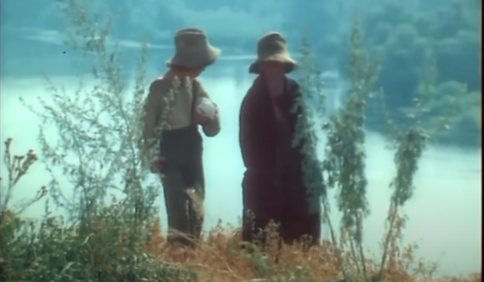 Кадр из фильма «Приключение Тома Сойера и Гекльберри Финна»