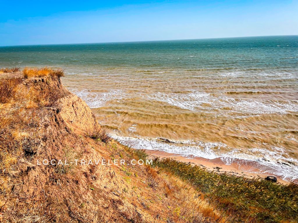 Азовське море. Прибережні кручі Азовське море. Прибережні кручі