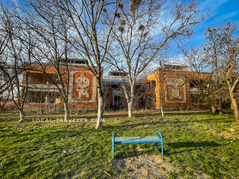 Село Володимирівка, Якимівський район Занедбаний дитсадок. Село Володимирівка, Якимівський район